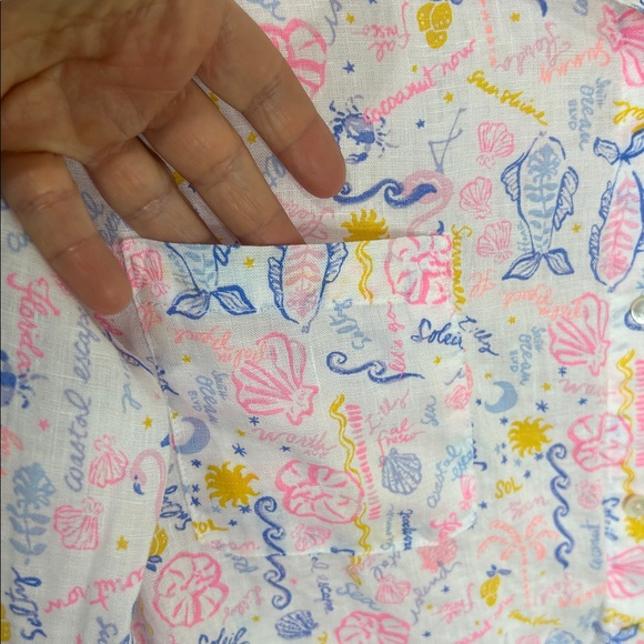 LILLY PULITZER Seacoast Linen Button Down Top Size Large - Picture 6 of 15